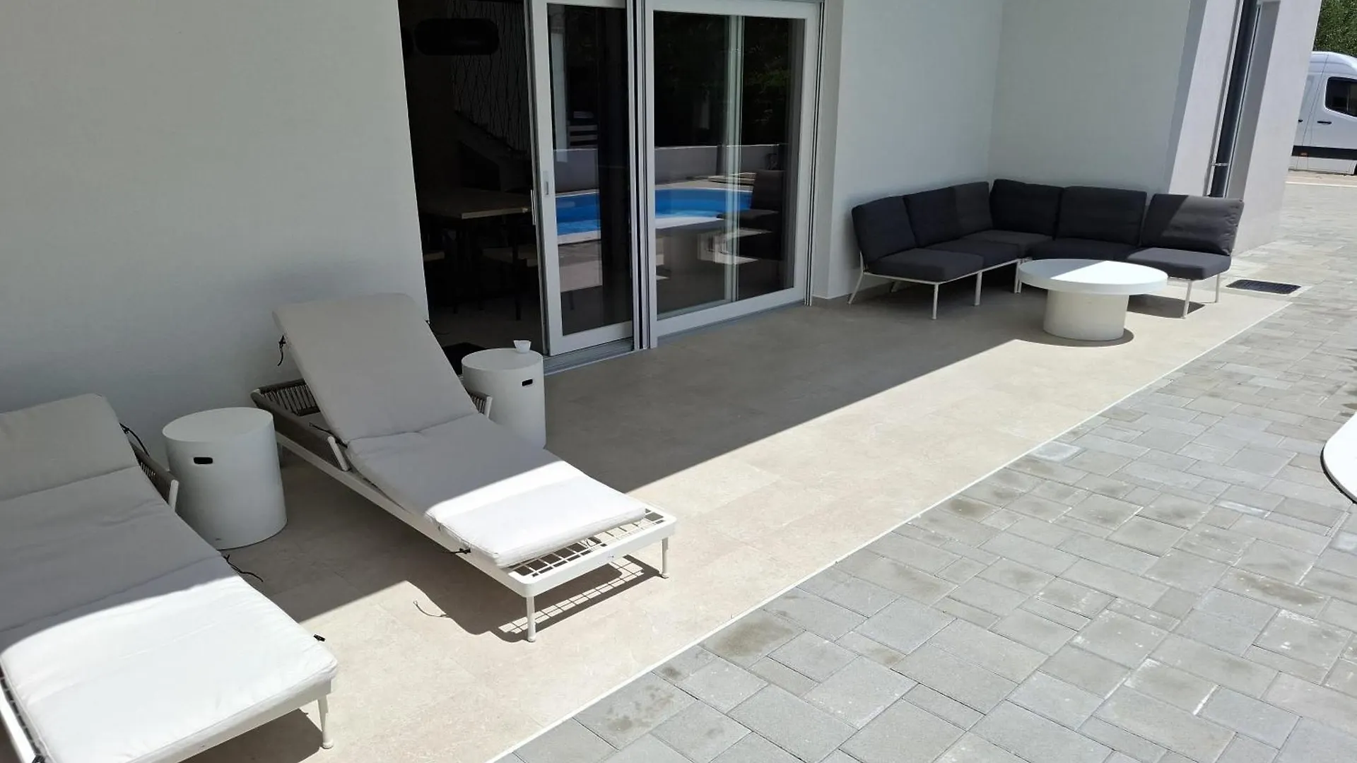 Villa Plesa With Office And Private Pool 포블랴나 0*,  크로아티아